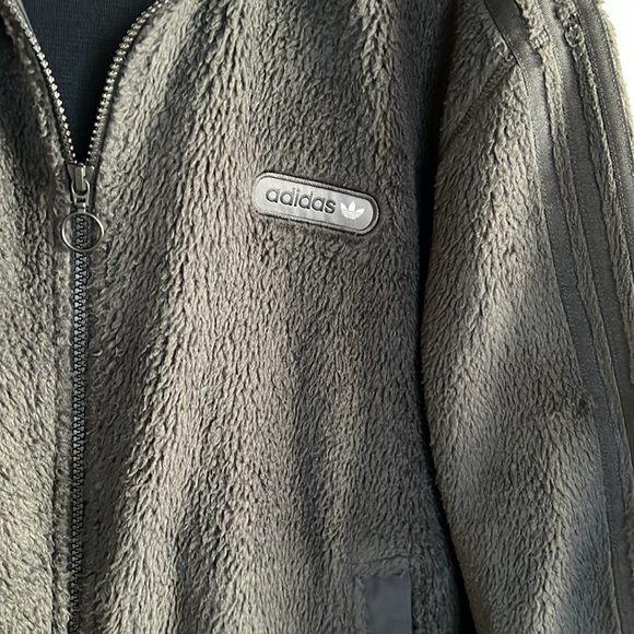 Pre-Owned Very Good Condition Men’s Black ADIDAS Full Zipper Fleece Jacket - Picture 4 of 4